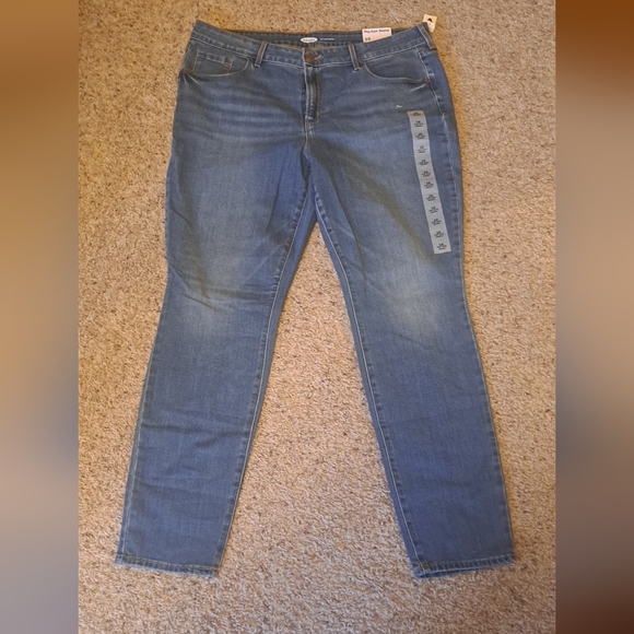 Skinny Jeans NWT - Picture 1 of 4